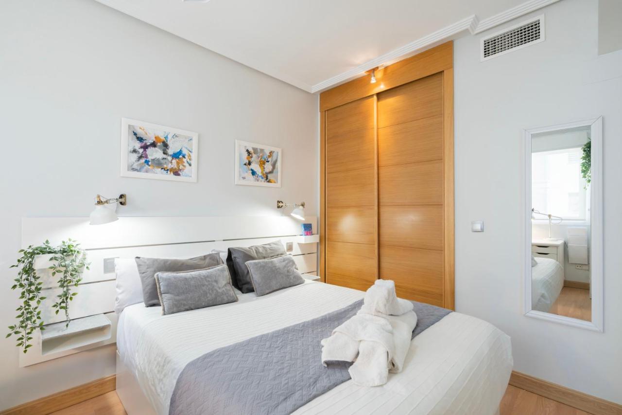 Apartment For Islazul Luxury Eur19 Madrid